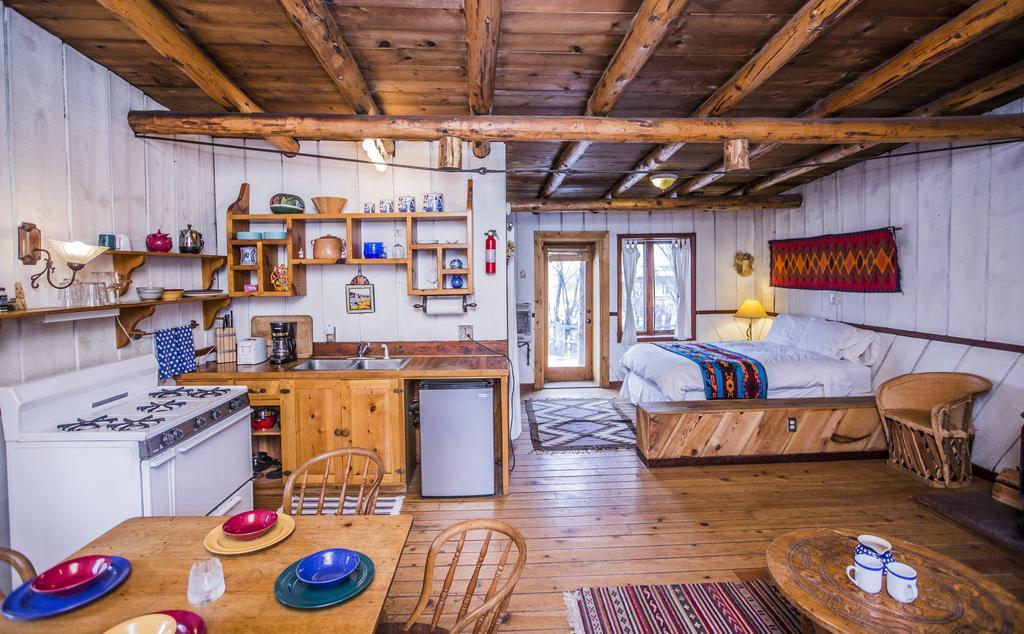 Taos Goji Farm & Eco-Lodge Retreat Arroyo Seco Zewnętrze zdjęcie